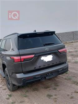 Toyota Sequoia